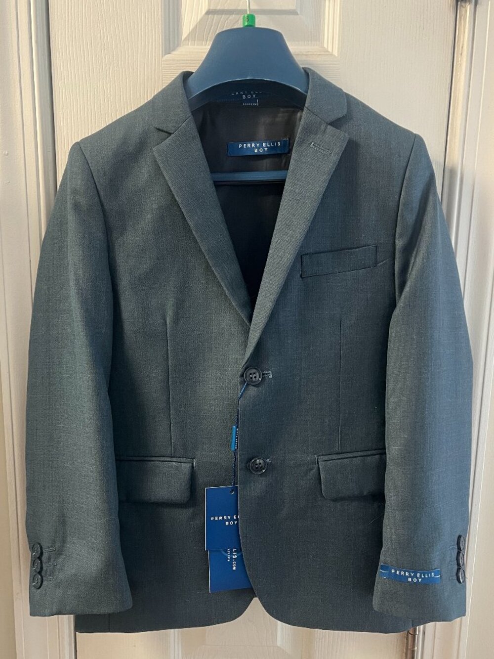 Perry Ellis Boy's Blue/Gray Two Button 3-Pcs. Suit Size 8 Slim Fit New